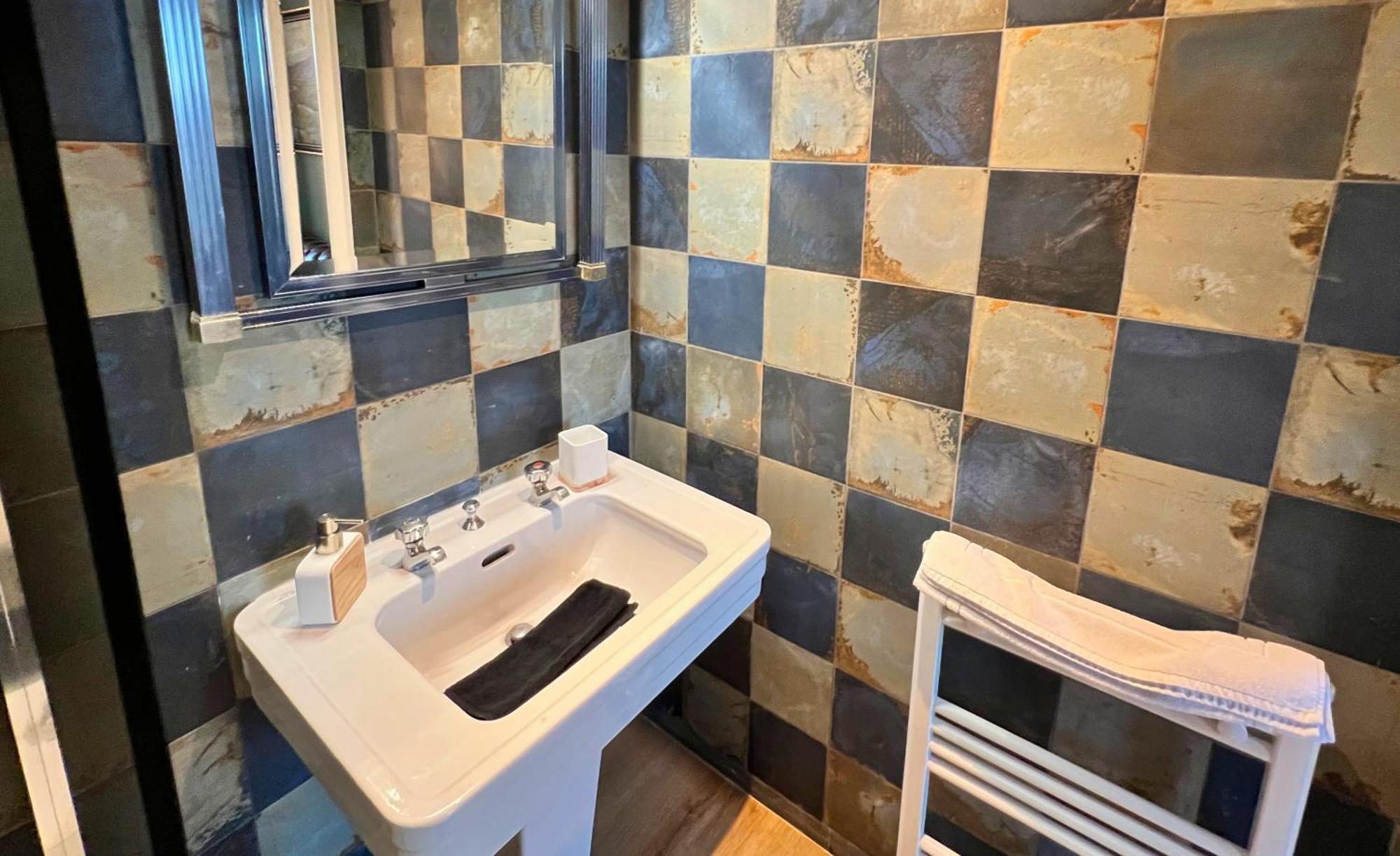 Le 28 - Residence De Standing En Vieille-Ville Avec Parking Boulogne-sur-Mer Extérieur photo